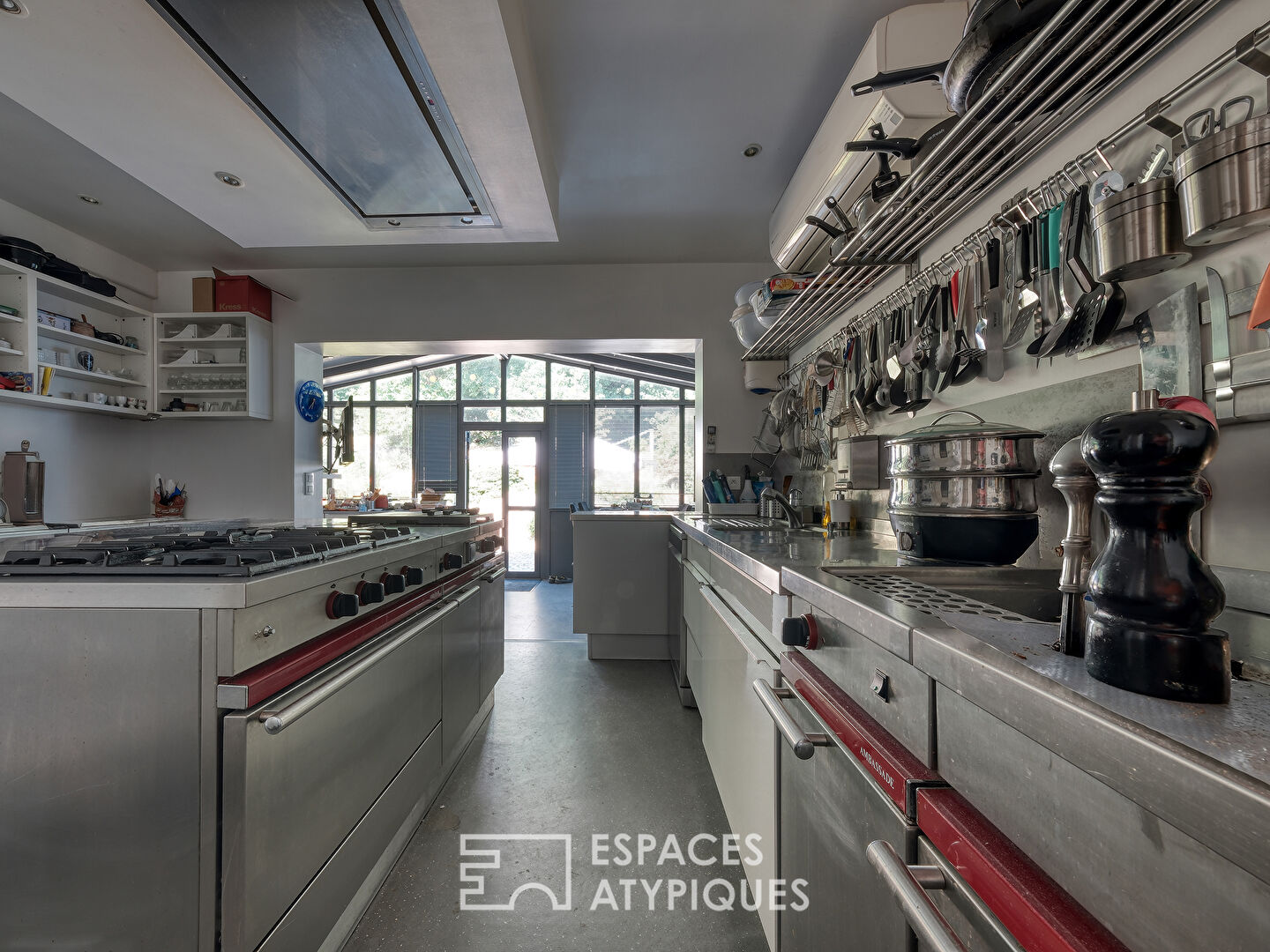 La maison contemporaine aux volumes XXL à Moigny sur Ecole