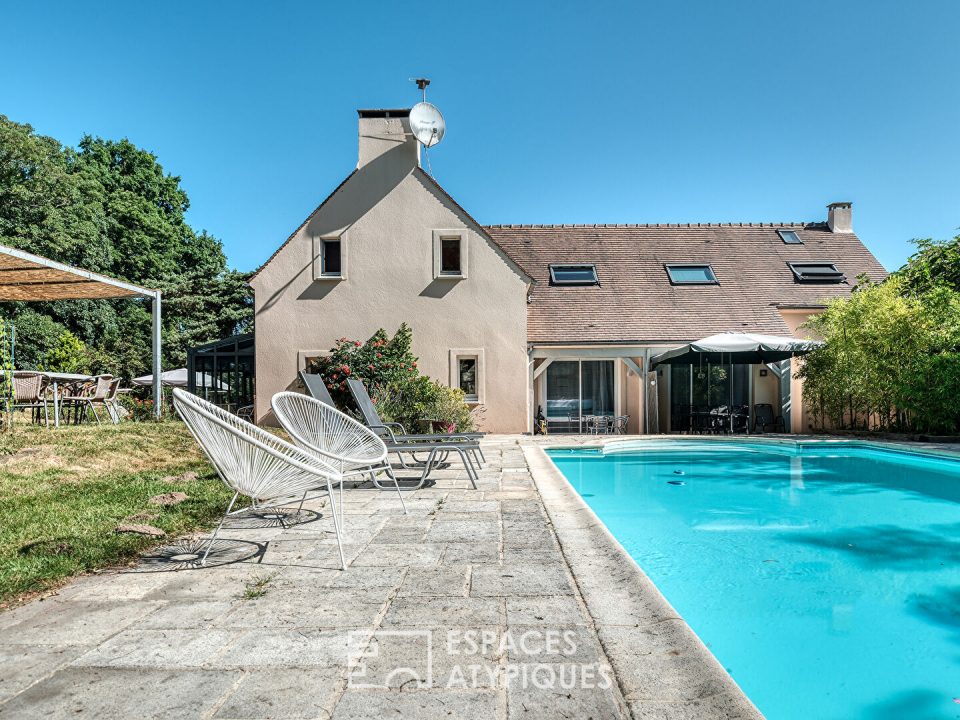 La maison contemporaine aux volumes XXL près de Milly-la-Forêt