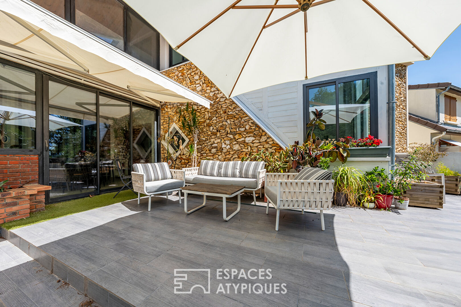 La maison d’architecte avec jardin