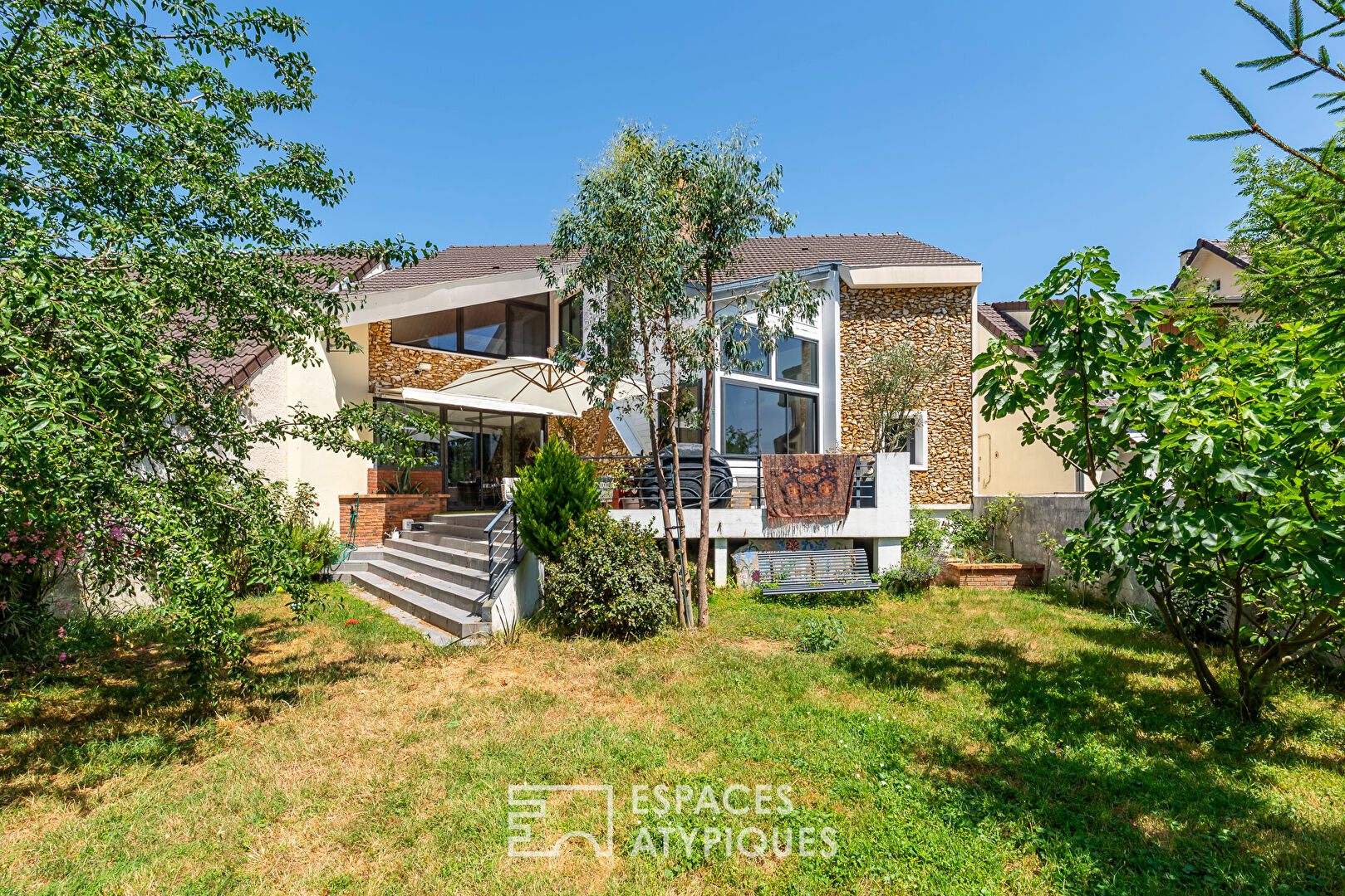 La maison d’architecte avec jardin
