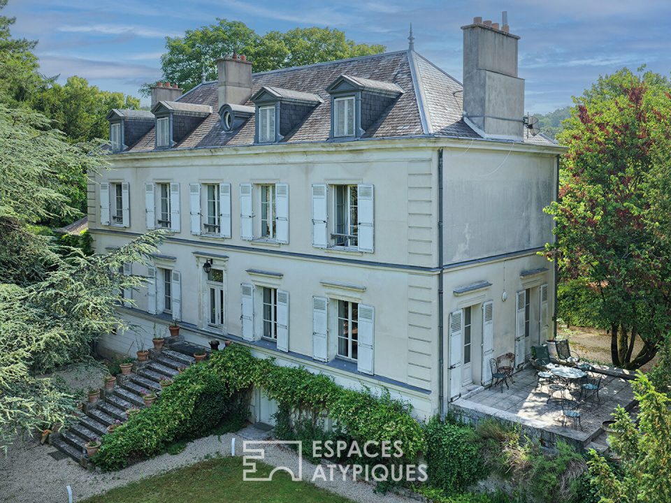 Maison de maître avec jardin d'exception en centre-ville