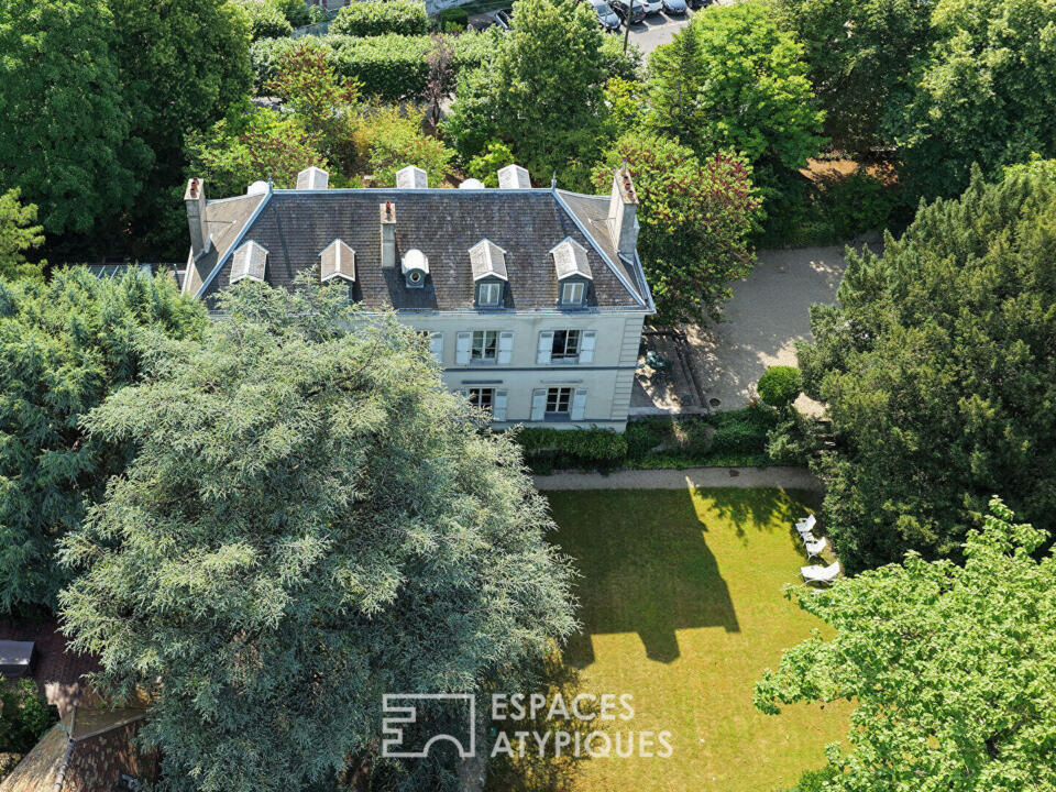 Maison de maître avec jardin d'exception en centre-ville