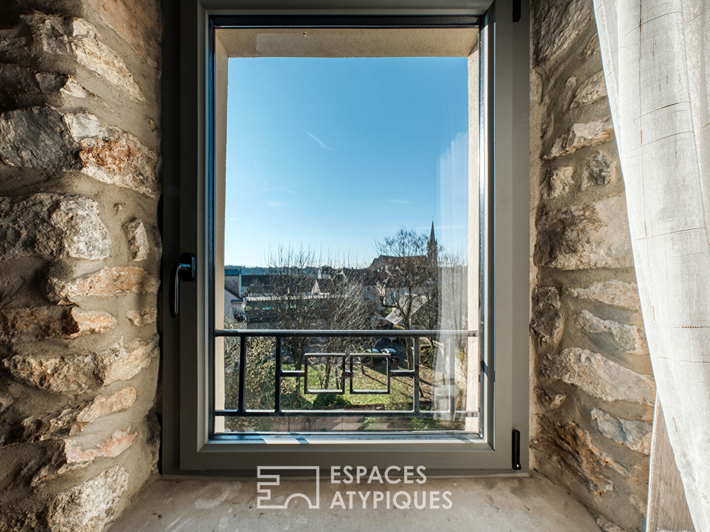 Un duplex de caractère  à Etampes