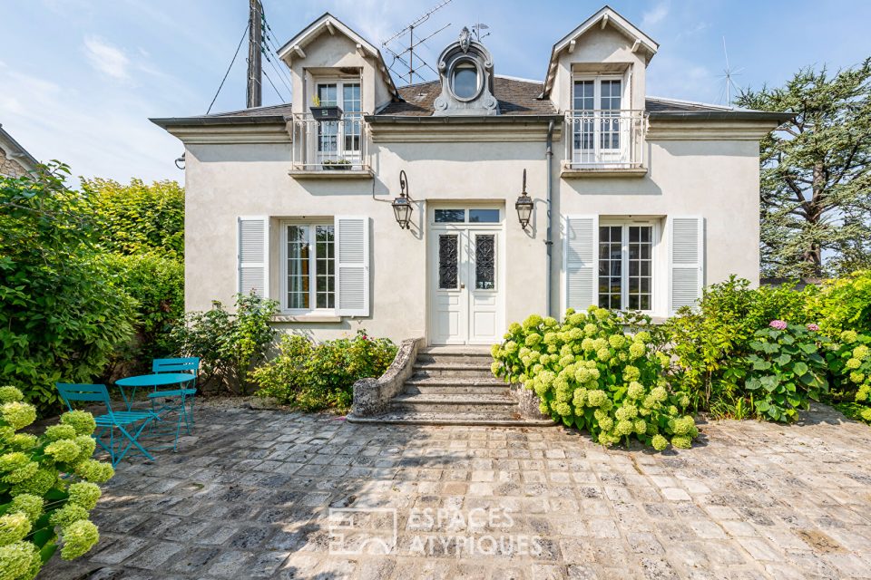 Maison bourgeoise rénovée avec vie de plain-pied et jardin en centre-ville