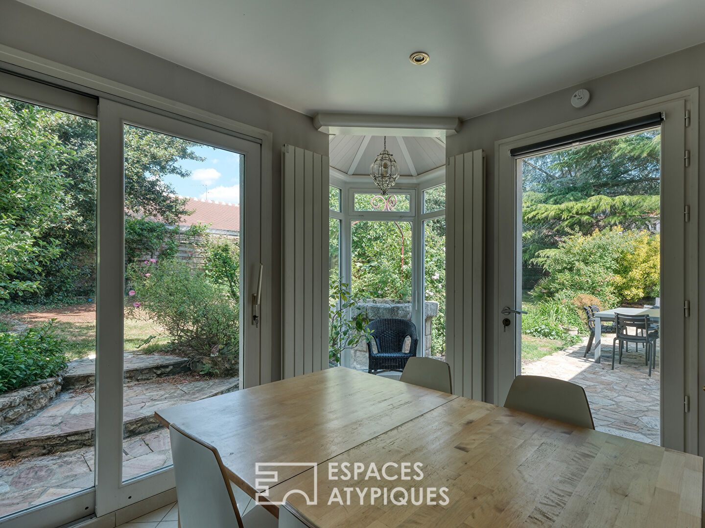Maison de charme avec jardin arboré au coeur de Morsang-sur-Seine