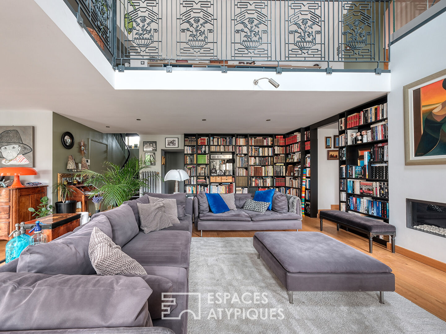Immeuble de Caractère au Coeur de Mennecy. Studio, T2 et magnifique duplex.