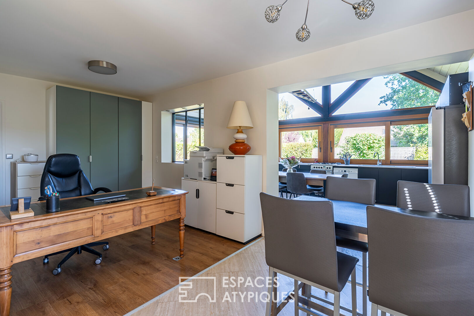 Maison contemporaine dans un quartier calme de Milly la Forêt