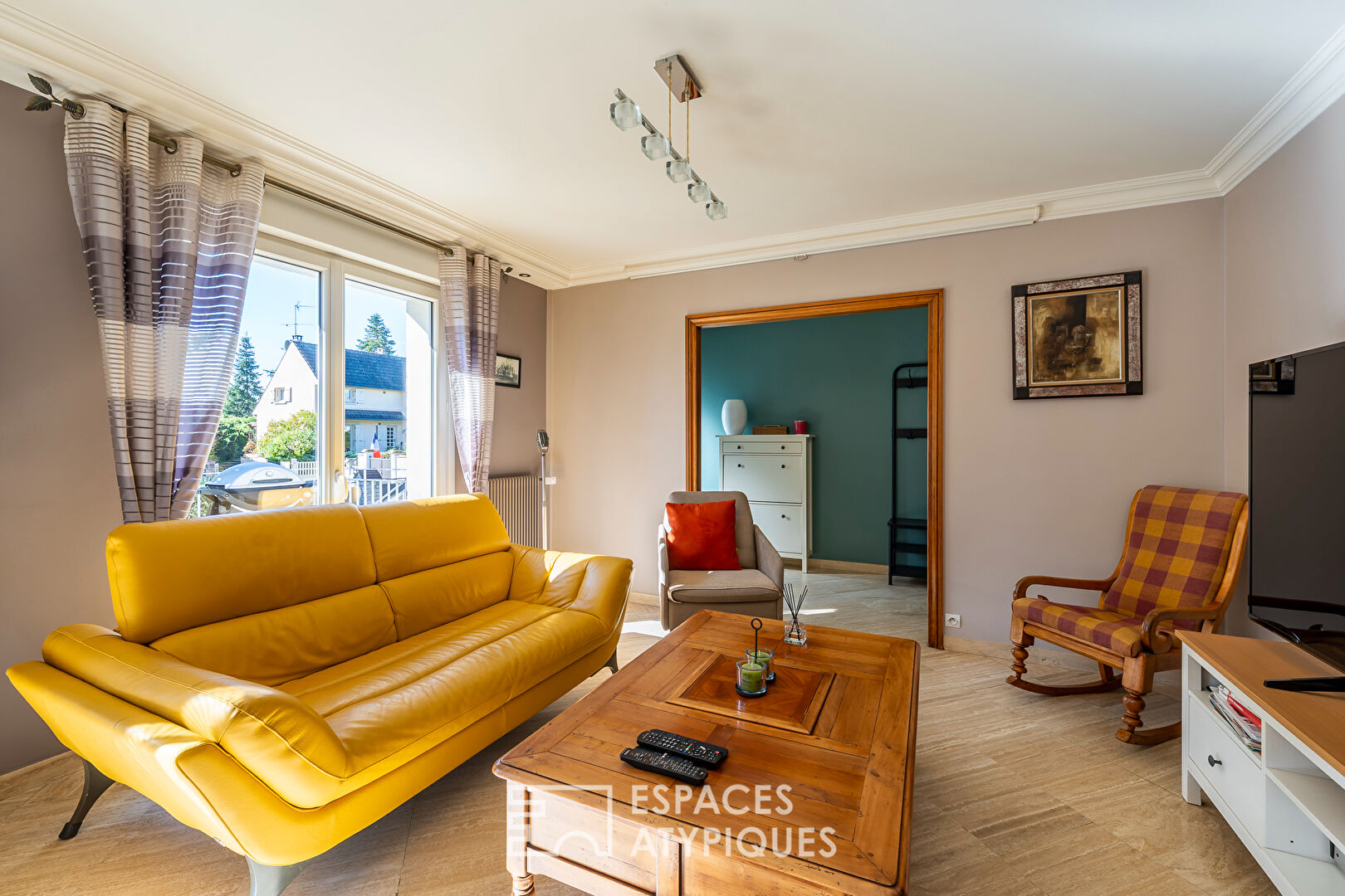 Maison contemporaine dans un quartier calme de Milly la Forêt