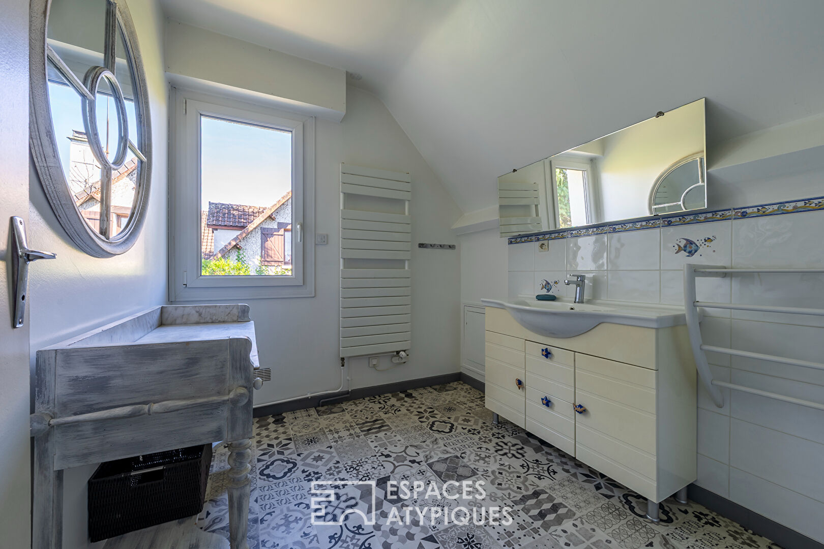 Maison contemporaine dans un quartier calme de Milly la Forêt