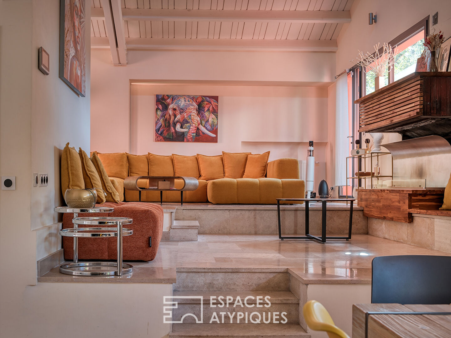 La maison contemporaine entièrement rénovée