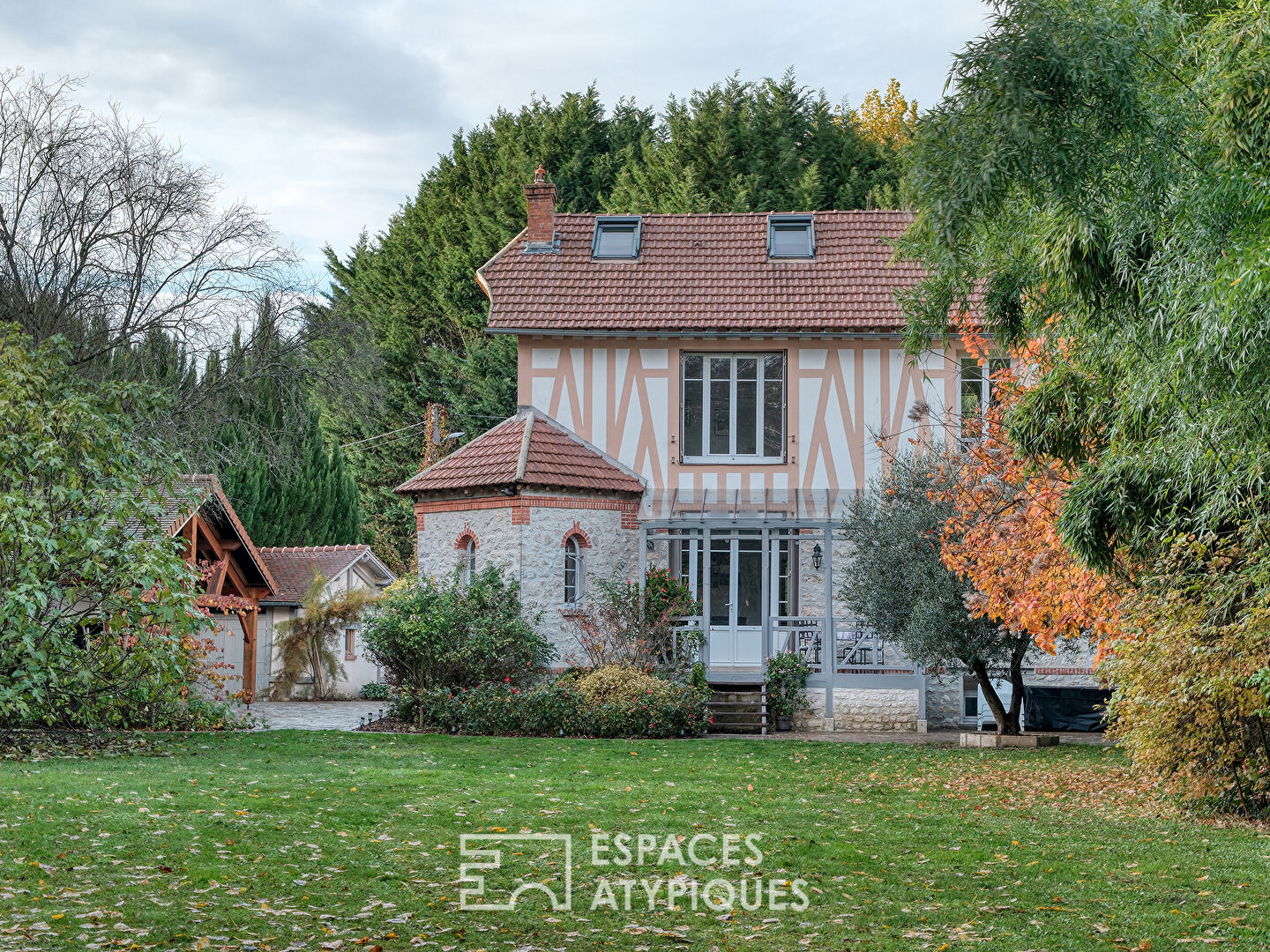 Propriété de caractère à proximité de Milly-la-Forêt