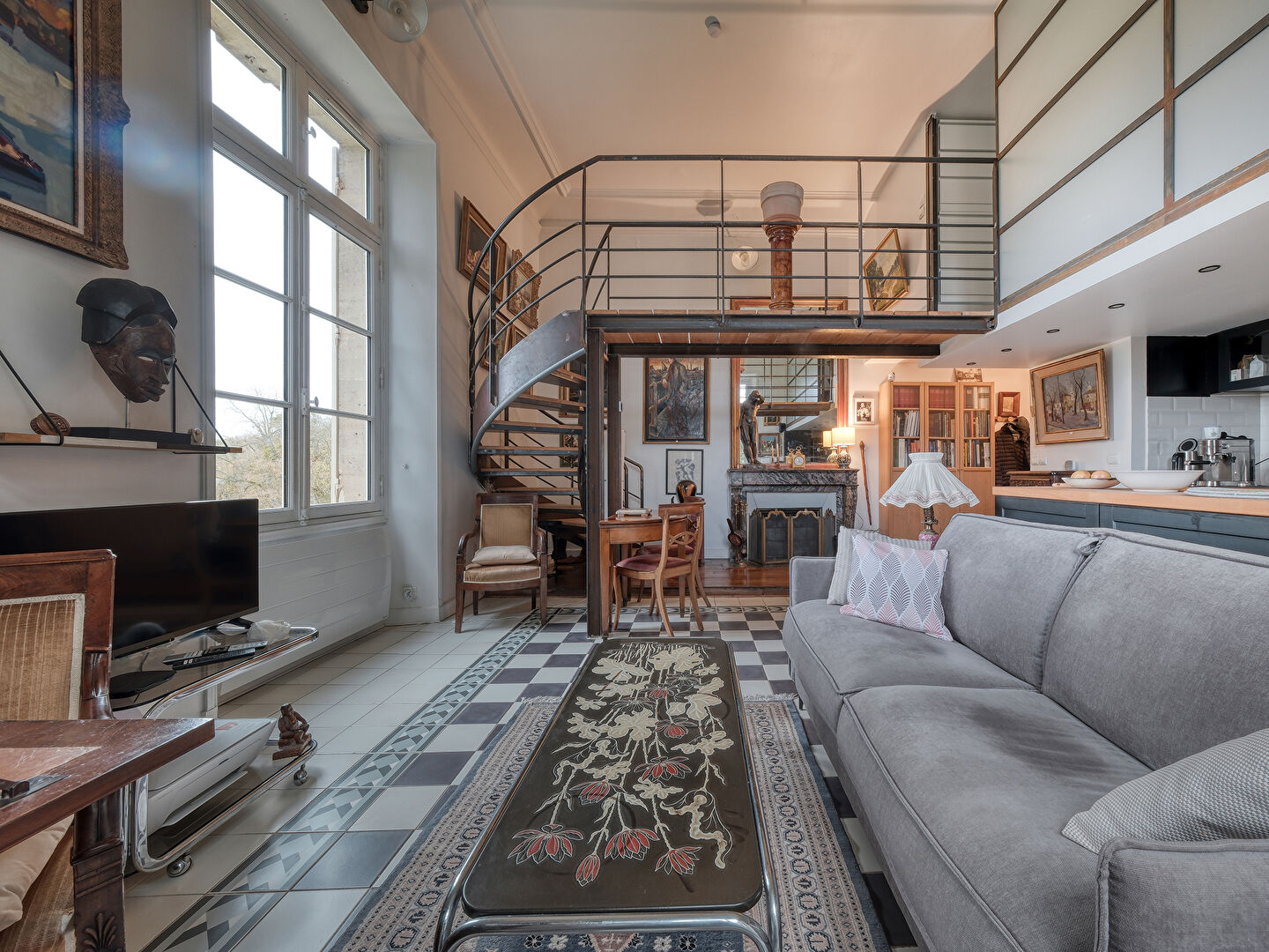 Appartement duplex dans un château au coeur d’un parc boisé