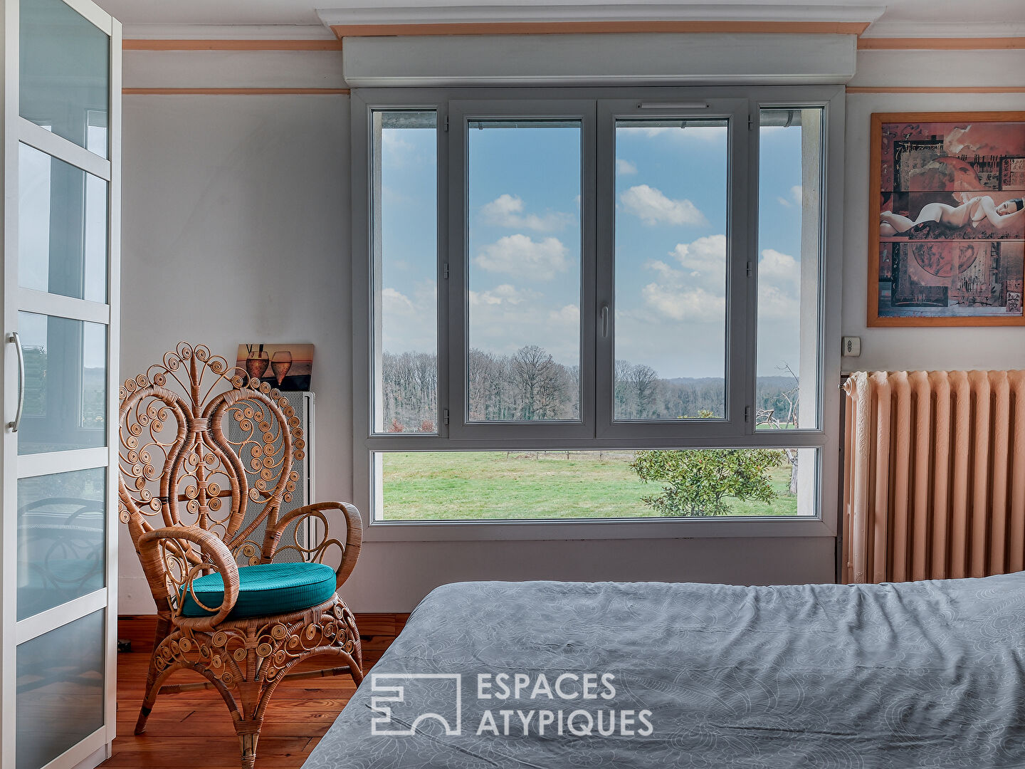 Propriété de charme avec box à chevaux et terrain de tennis