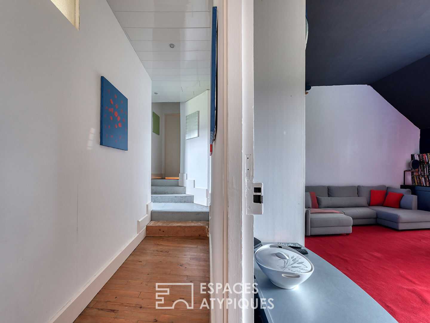 Propriété de charme avec box à chevaux et terrain de tennis