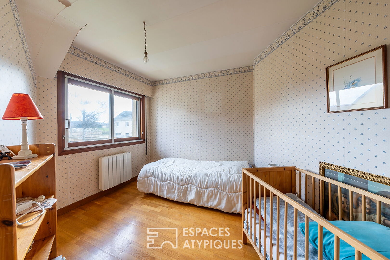 La maison à l&rsquo;architecture atypique avec jardin