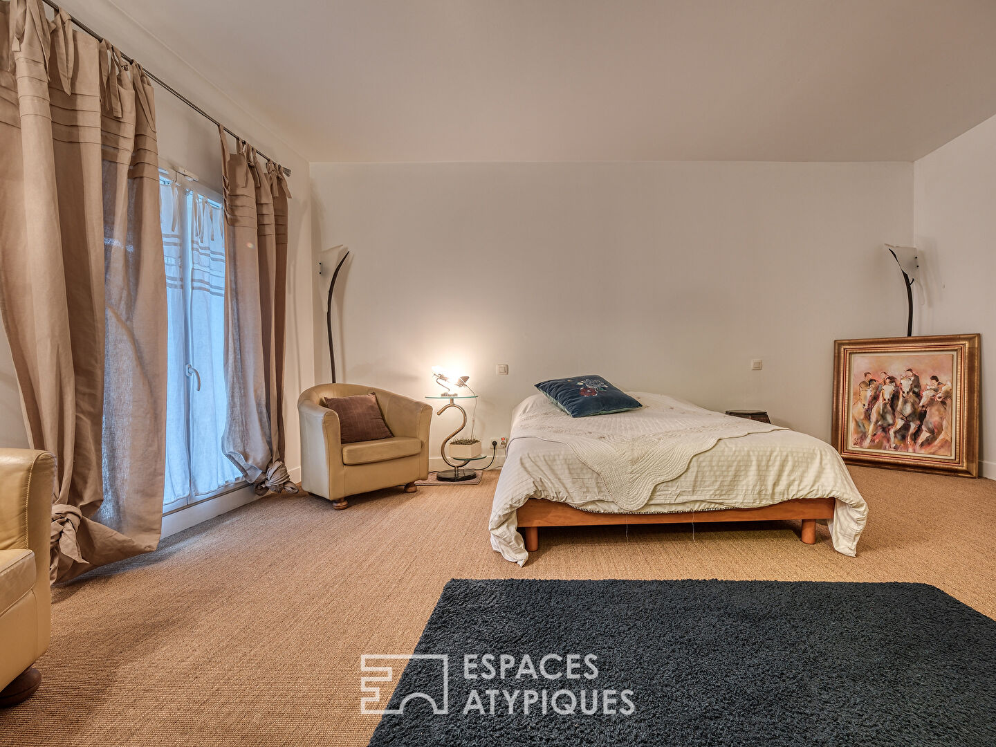 Le corps de ferme rénové avec jardin sans vis-à-vis