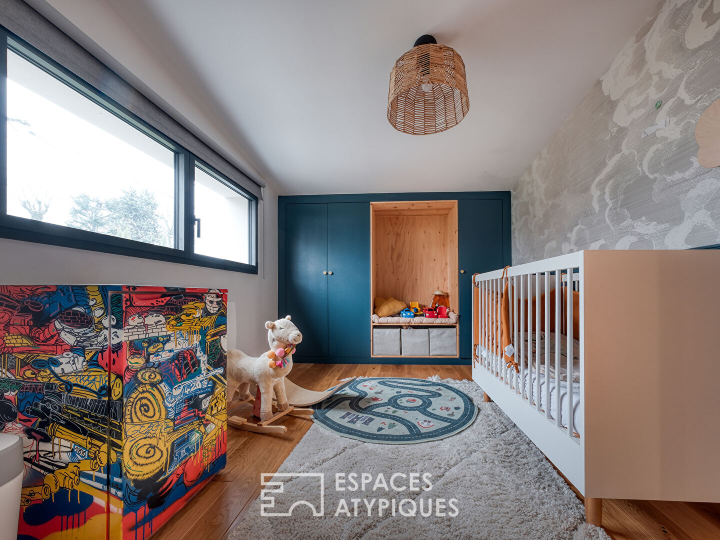 La maison d&rsquo;architecte rénovée avec piscine dans le centre historique de Savigny-sur-Orge