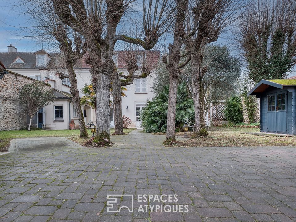 La maison historique et sa dépendance en plein centre-ville