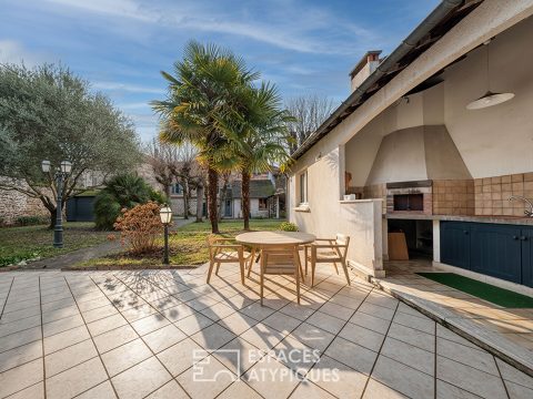 La maison historique et sa dépendance en plein centre-ville