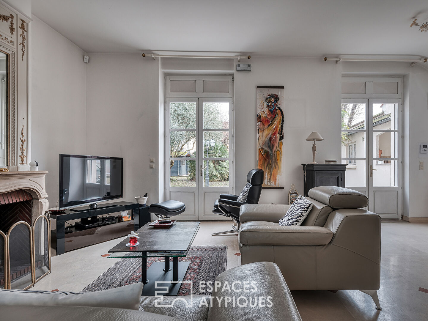 La maison historique et sa dépendance en plein centre-ville