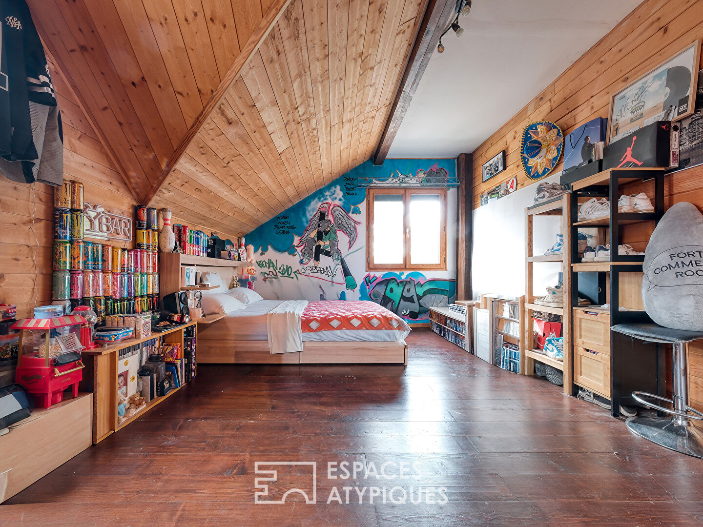 Maison familiale en bois au coeur d&rsquo;un environnement naturel.