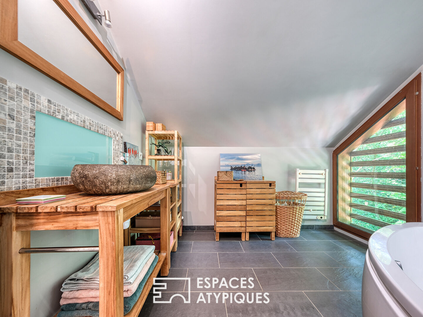 Maison familiale en ossature bois au coeur de la nature