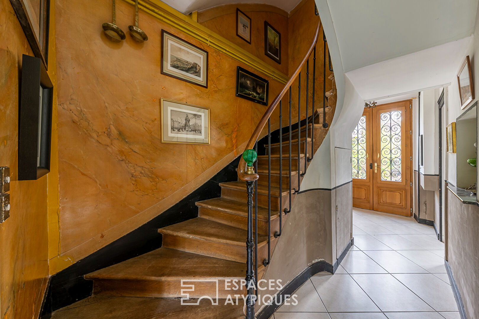 La maison de maître dans le centre historique de Chilly-Mazarin