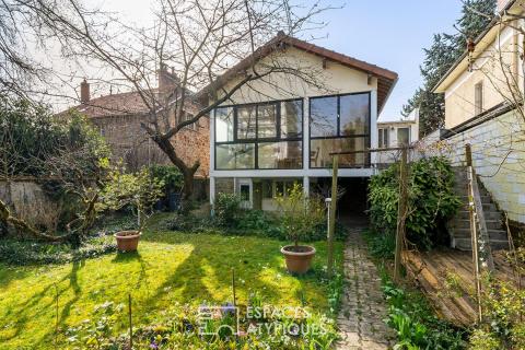 La charmante meulière avec extension et jardin paysagé