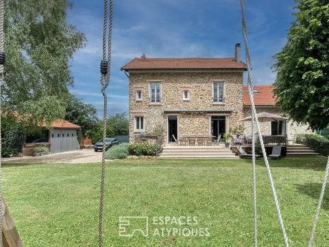La Maison de caractère entièrement rénovée avec un jardin sans vis-à-vis