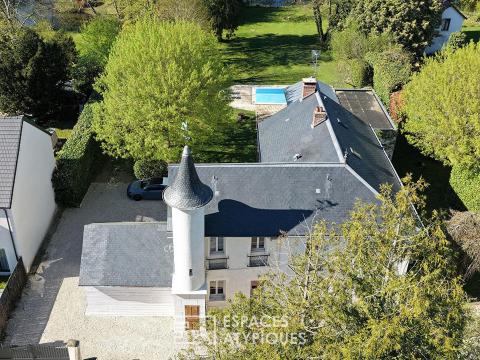 Maison de caractère avec piscine, dépendance et grand terrain