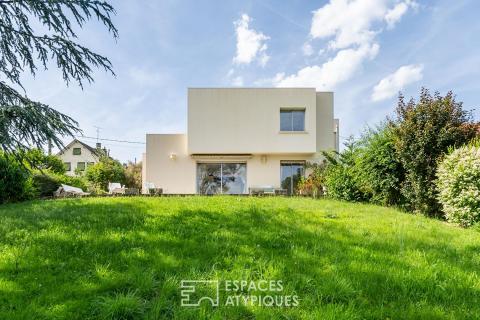 Maison d&rsquo;architecte au calme et avec une vue dégagée