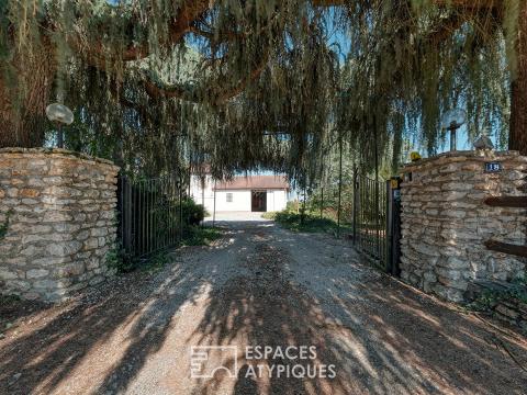 Propriété familiale avec parc paysager, étang, piscine et garage XXL