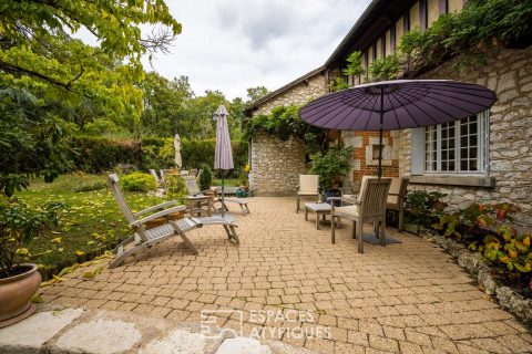 Maison de caractère de 1900 dans un écrin de verdure