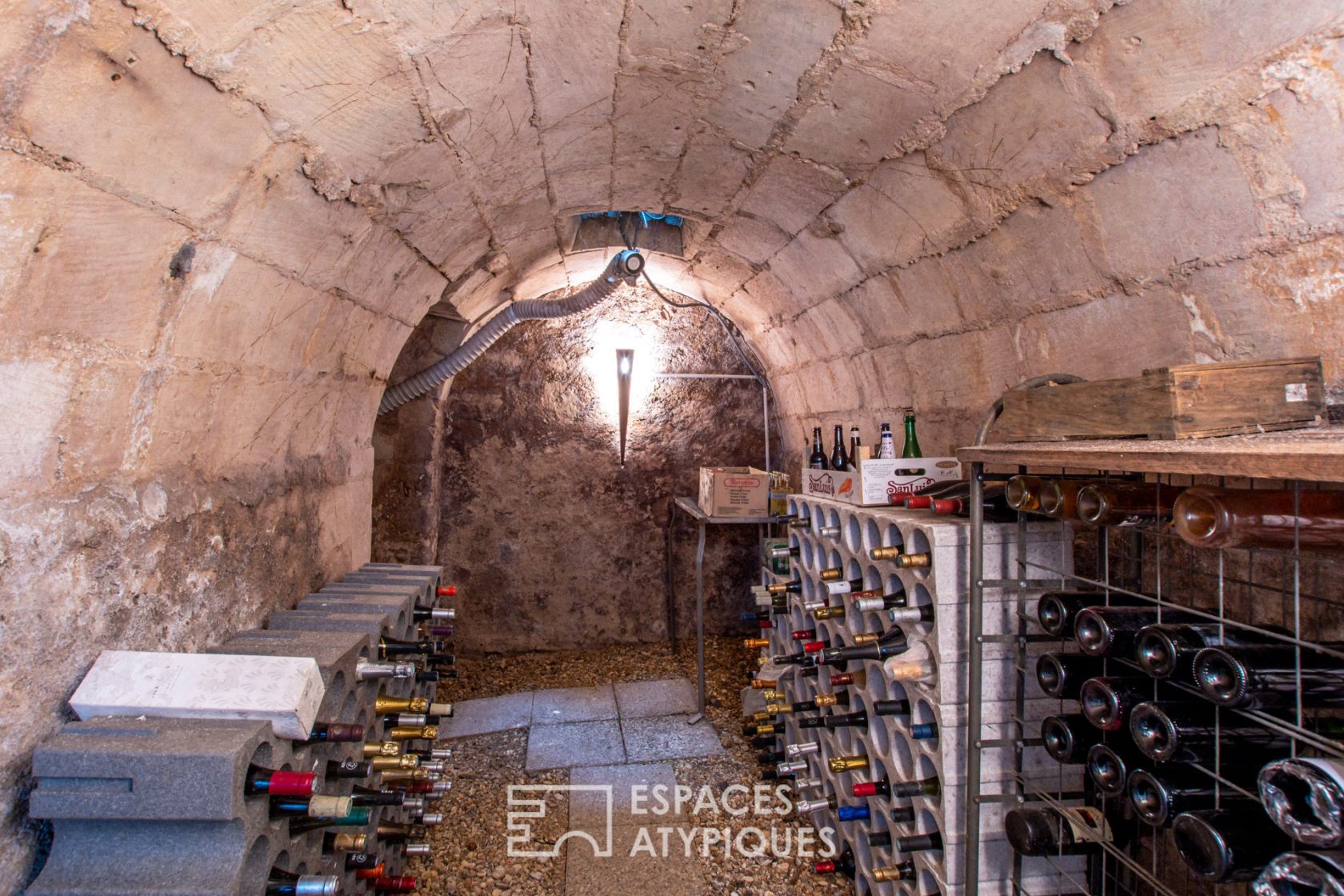 Ancien chai réhabilité aux portes de la ville