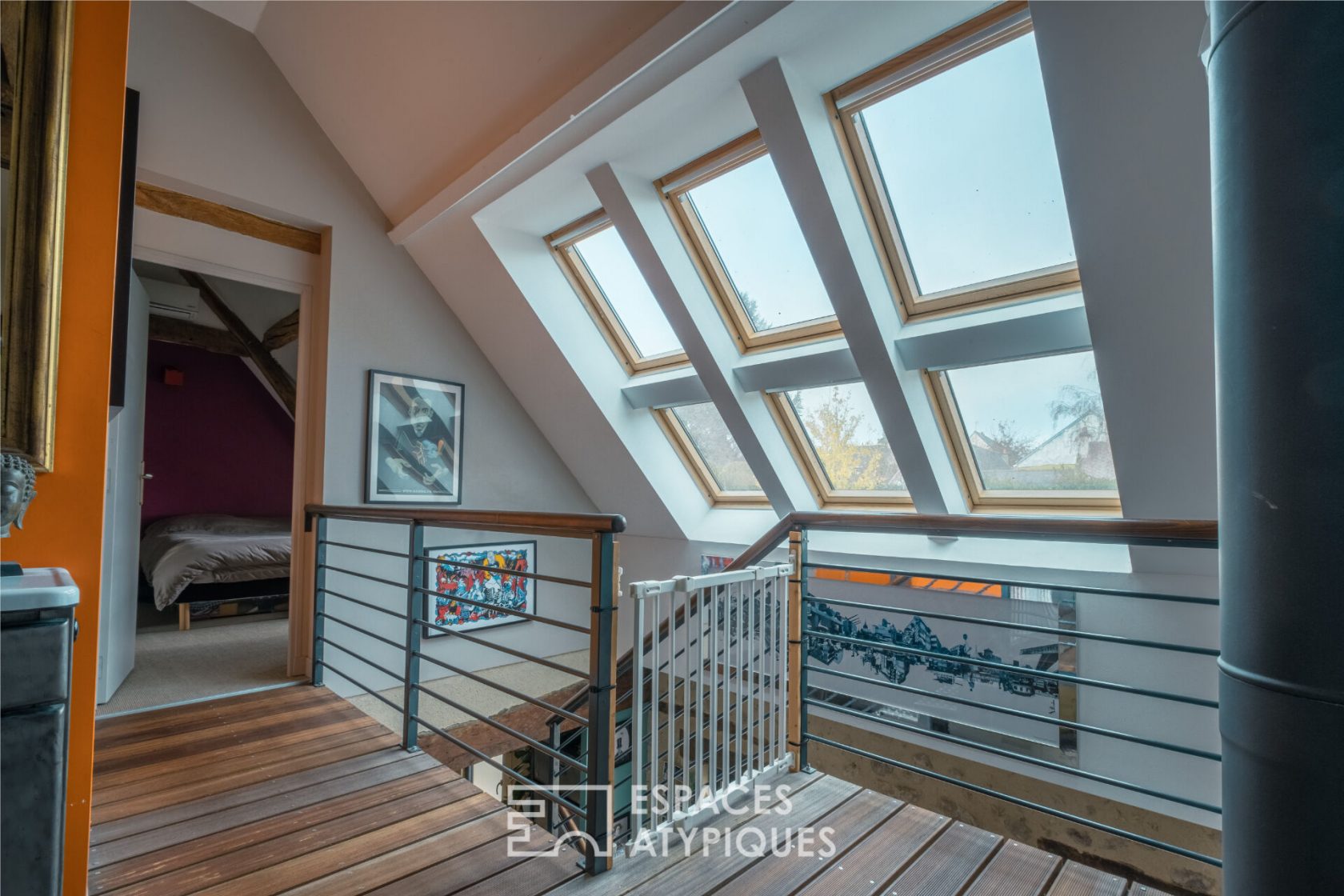 Longère rénovée style industriel en coeur de village