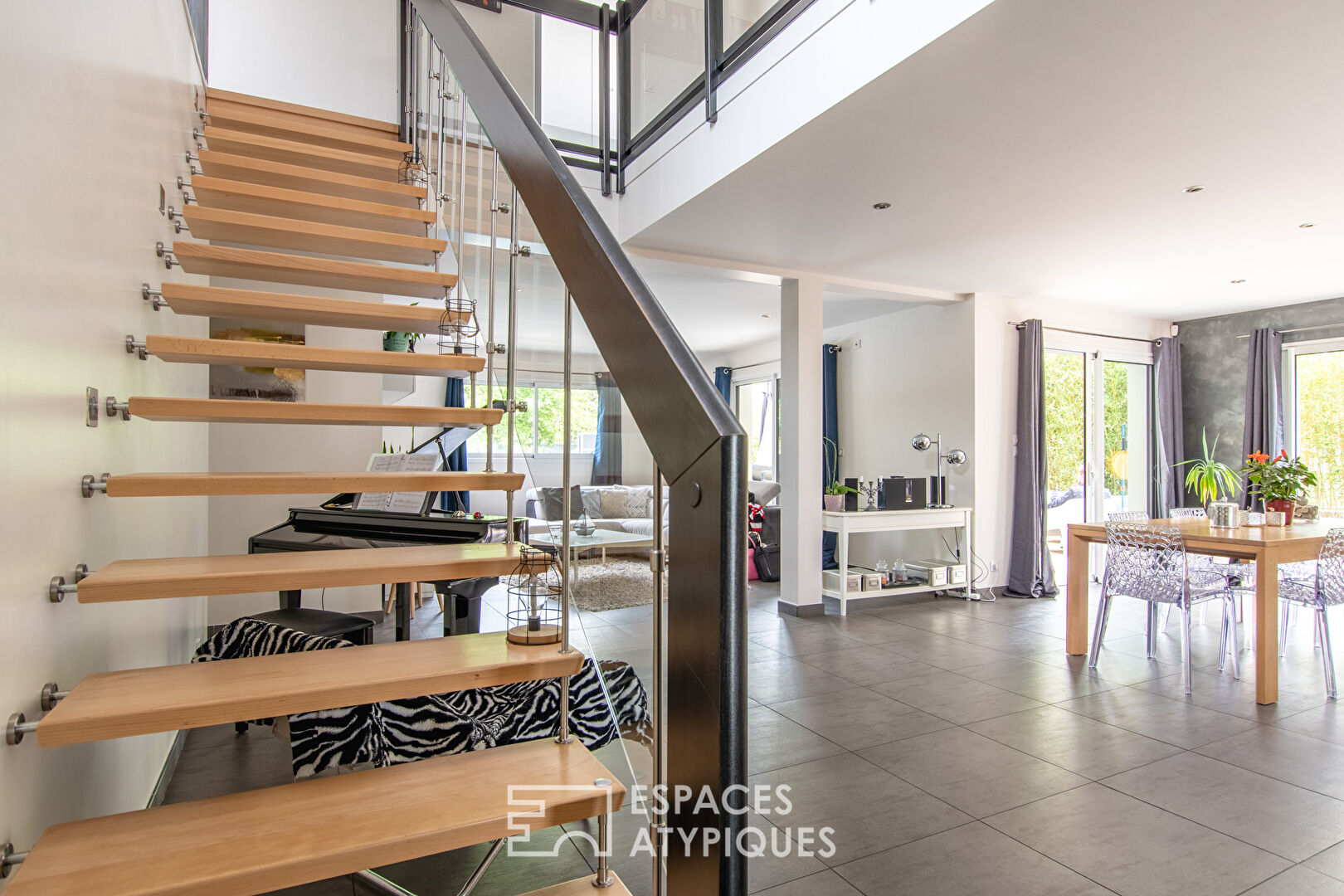 Contemporaine familiale