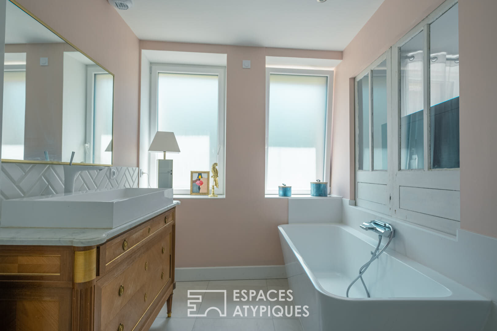 Élégante réhabilitation de style loft