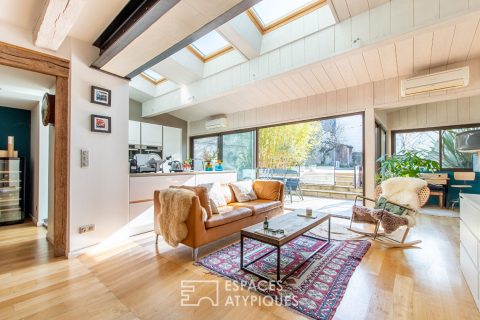 Spacieux duplex avec jardin et piscine