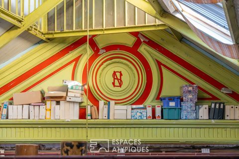 Bâtiment historique: Le Pavillon de l’horloge au coeur des Halles