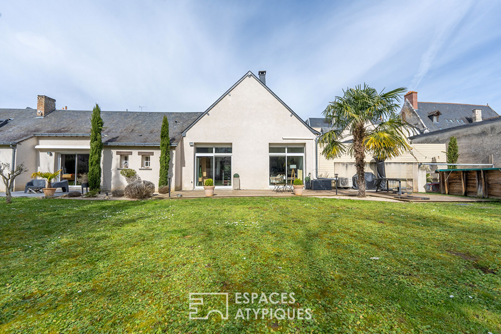 Propriété contemporaine au bord de l’Indre