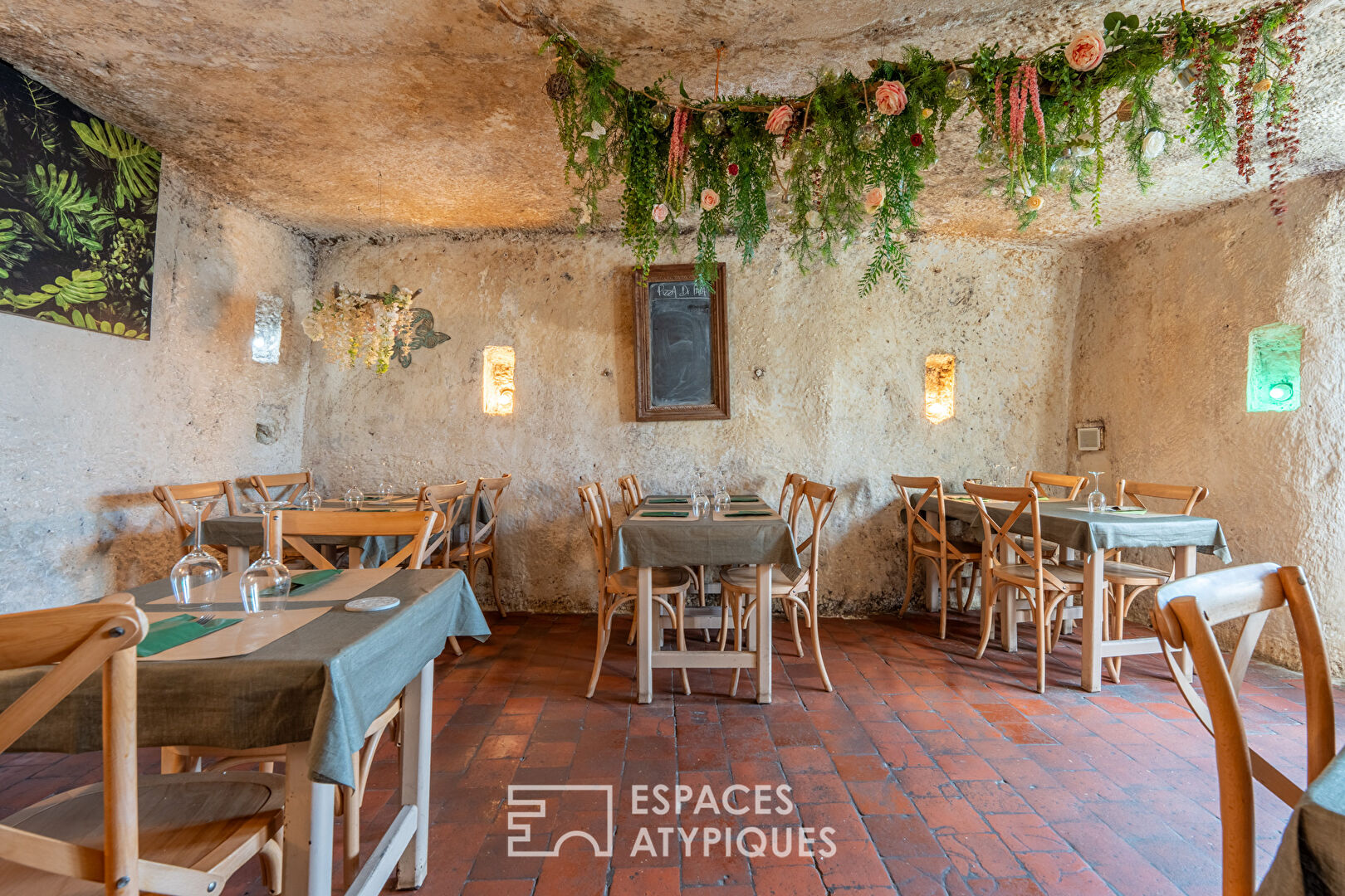 Restaurant pizzeria en troglodyte à Loches
