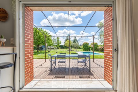 Lumineuse maison familiale avec piscine