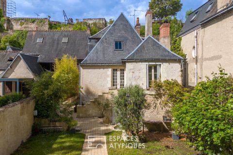 Charmante maison de ville avec jardin à Montbazon