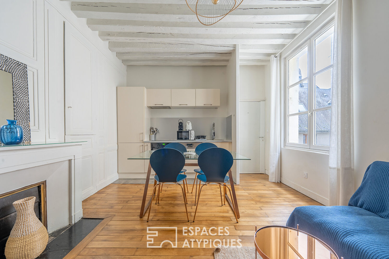 The renovated character apartment
