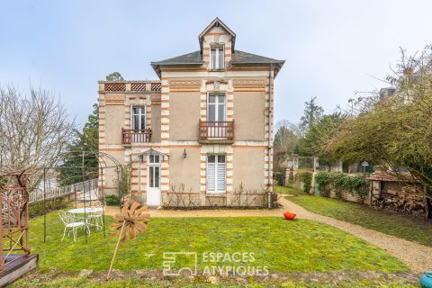 Renovated mansion with view of the Loire and outbuildings