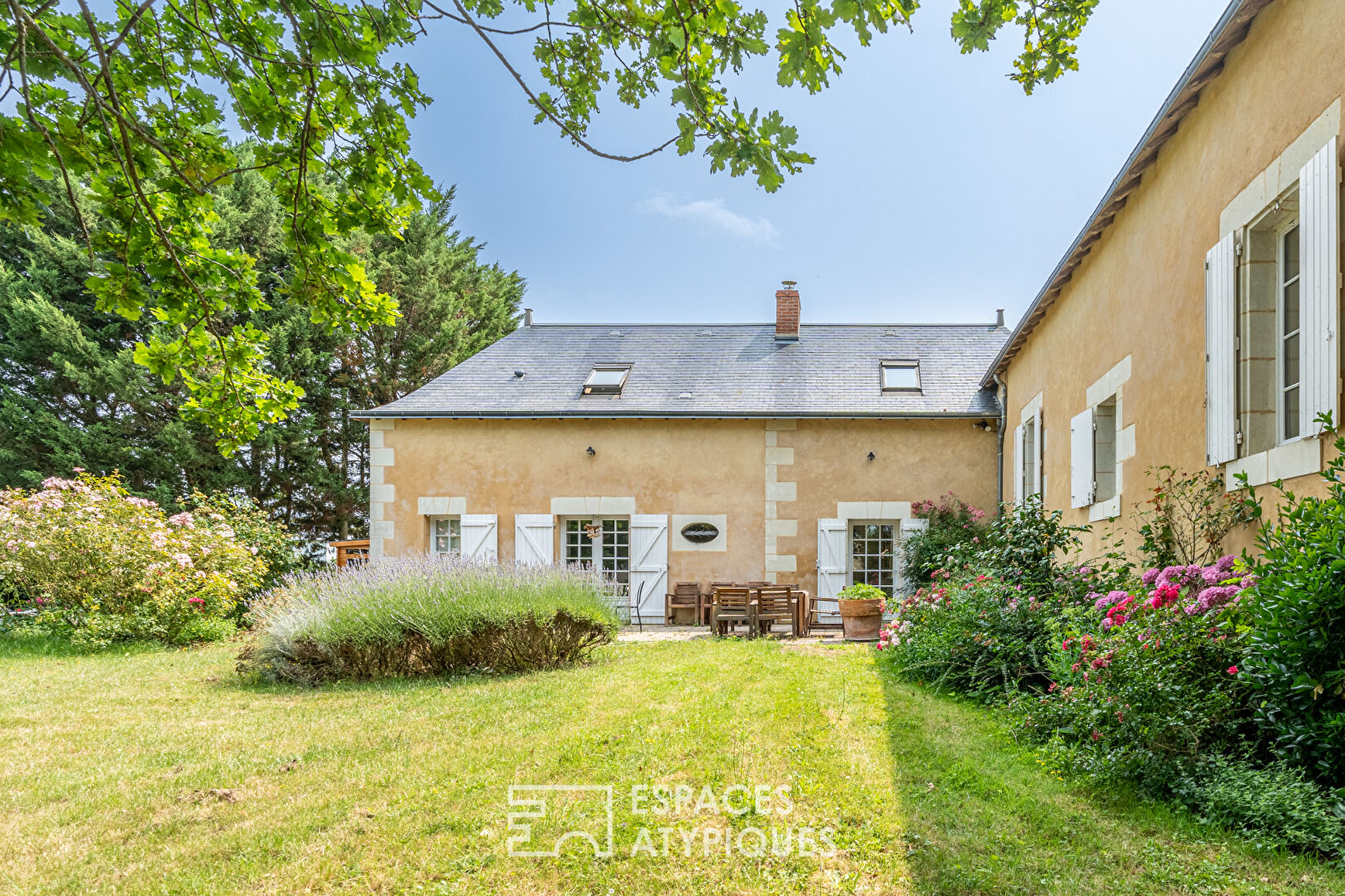 La charmeuse propriété de campagne