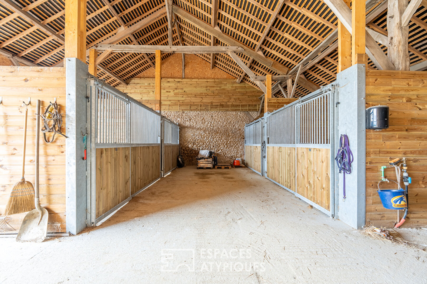 Equestrian property 20 minutes from Tours