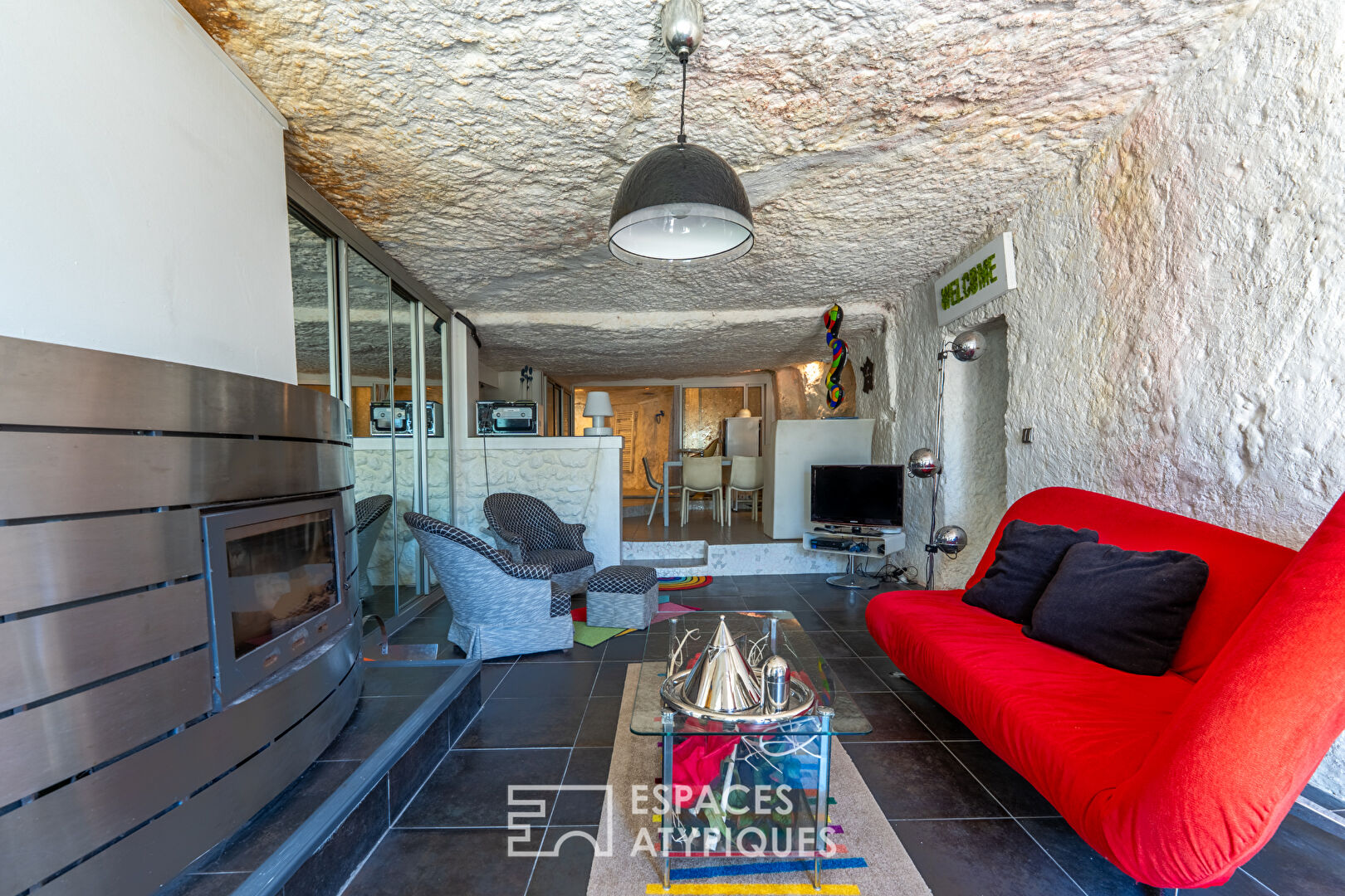 Troglodyte house with terrace and view of the Loire
