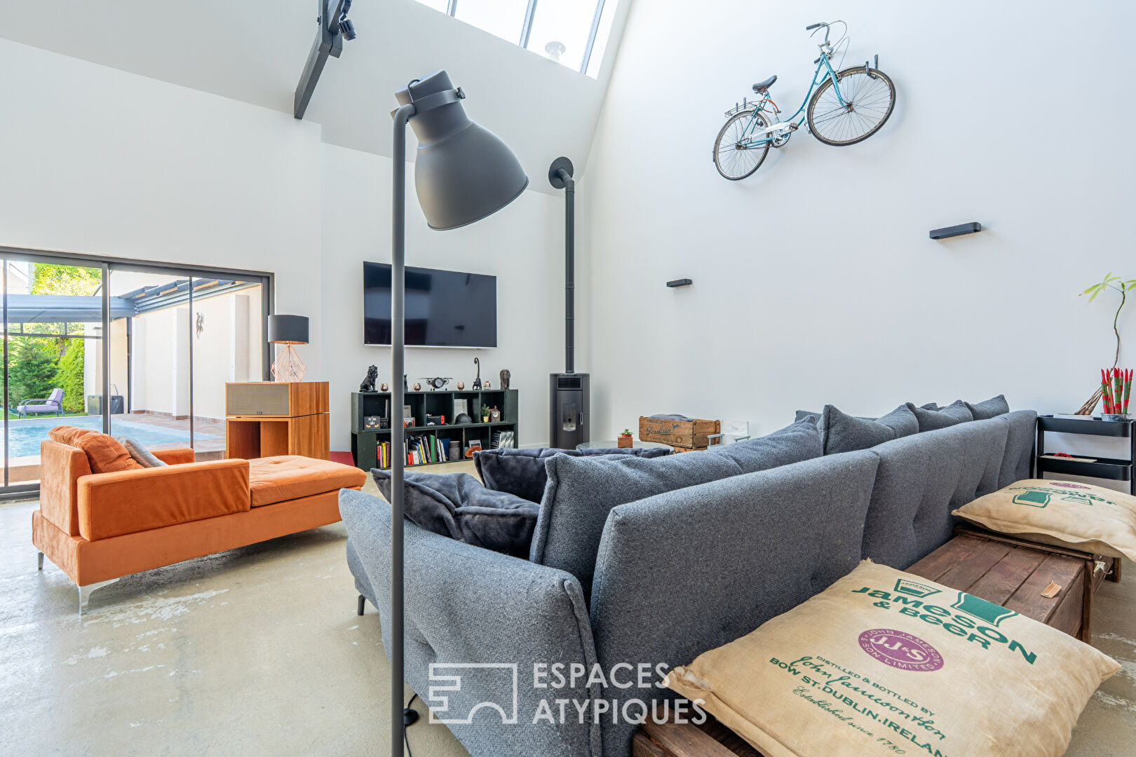 Loft d’architecte dans un ancien garage industriel