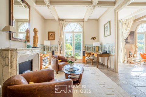 Elegant characterful residence on the outskirts of Tours